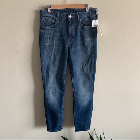 ✨SOLD✨MOTHER The Looker Crop Jeans - Picture 2 of 6